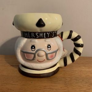 Hershey 2004 Vintage Mrs Claus Collectors  Mug With Tag